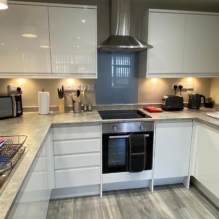 Marie'S Serviced Apartment 1 Bed Citystay, Parking Bedford Buitenkant foto